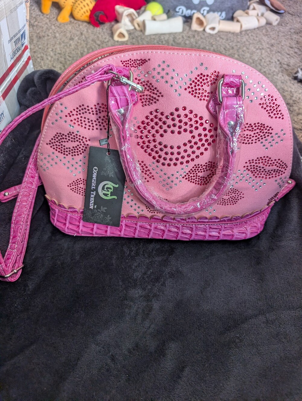 2/$50 NWT Cowgirl Trendy Bedazzled Handbag